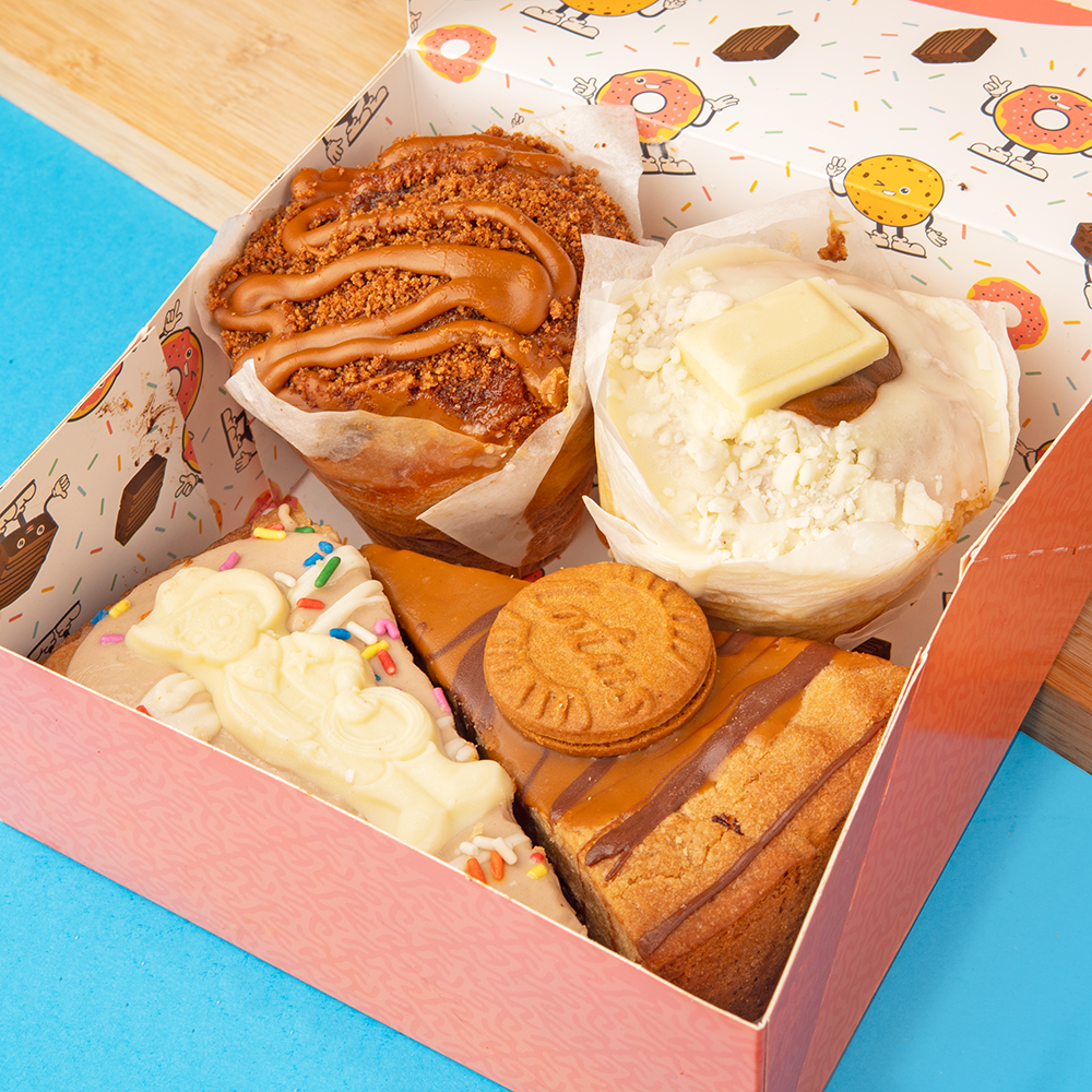 Muffin & Pie Box - Milkybar & OG Biscuit